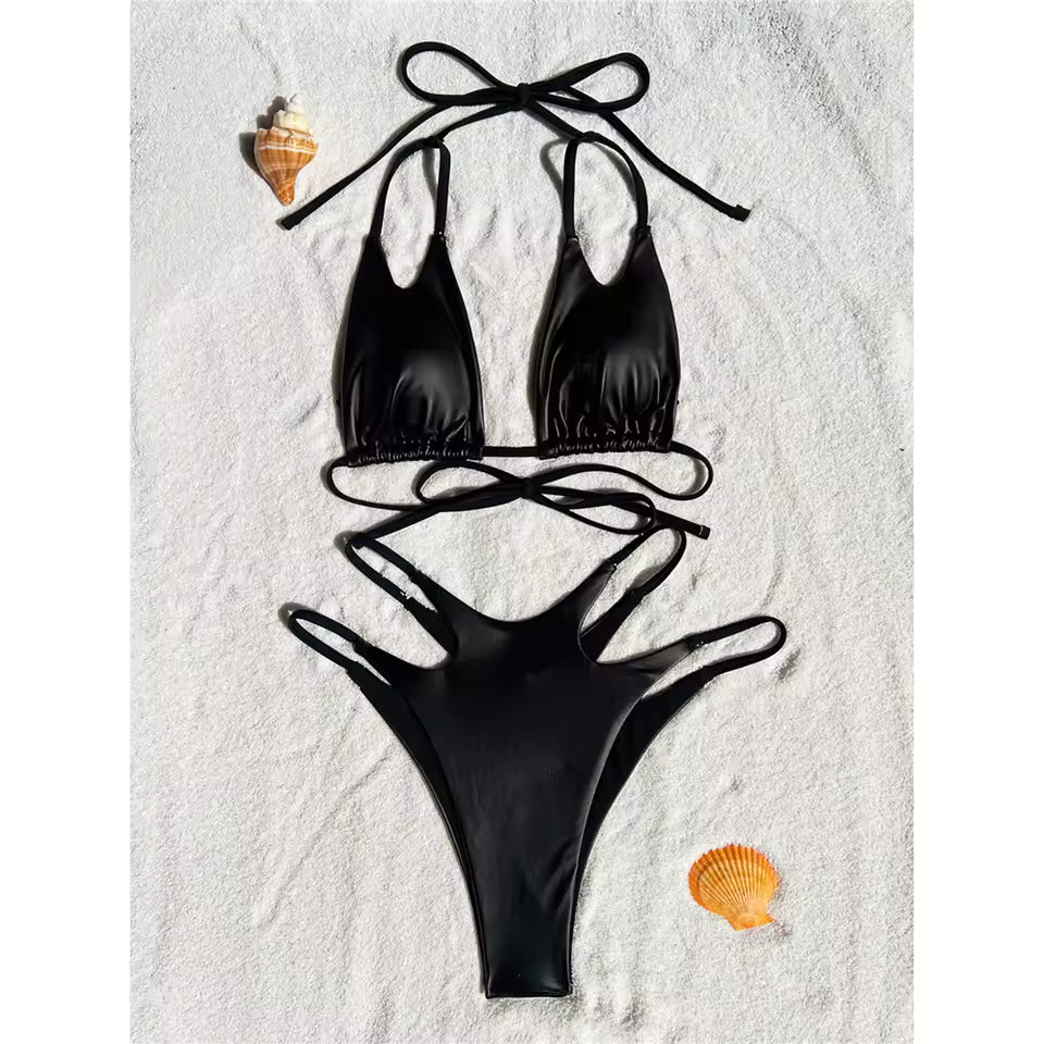 BIKINISEXZY fashionable high-waist swimsuit look