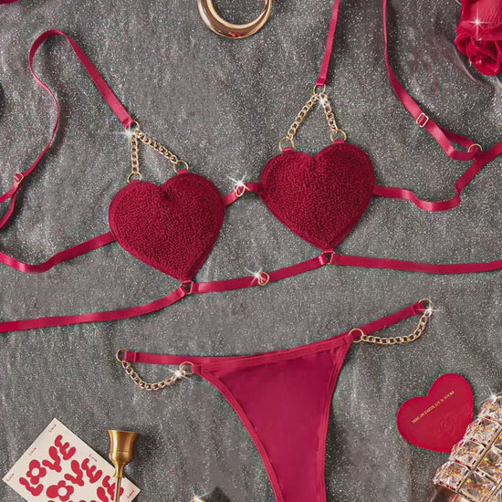 Complete burgundy red heart chain bra and thong 2-piece set - Bikinisexzy | Bikinisexzy.com